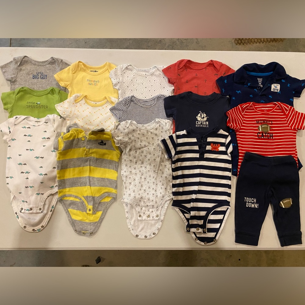 15 piece baby boy summer t-shirt bundle; 6 months; mostly Carters brand